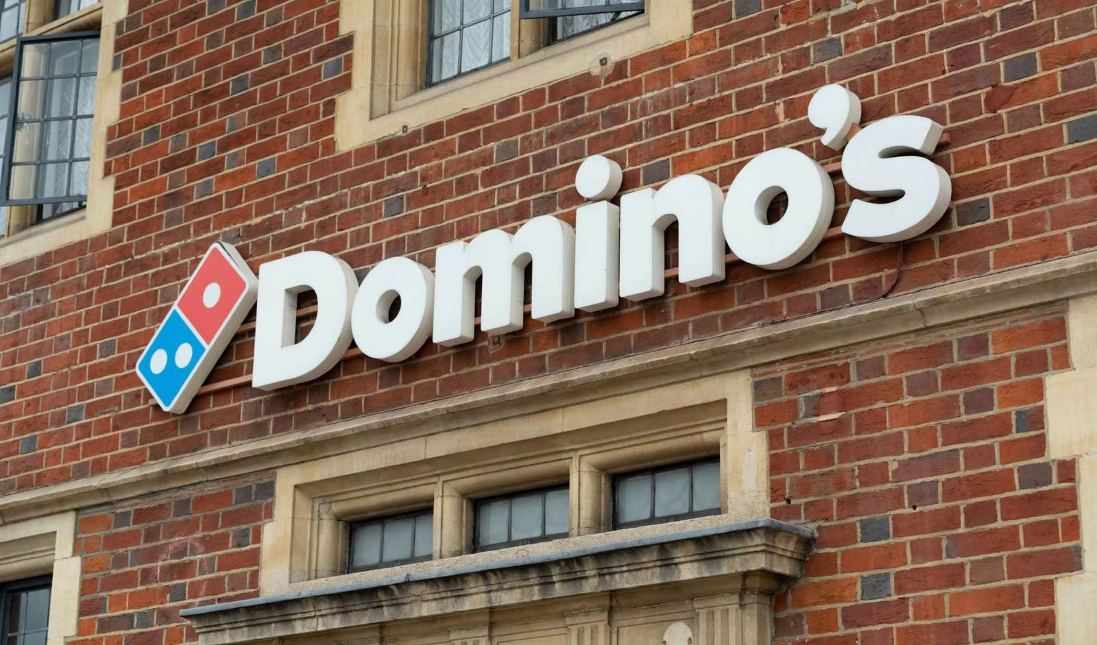 Jubilant FoodWorks Q4 Revenue Blasts 19% to ₹2,506 Cr on Domino's Boom