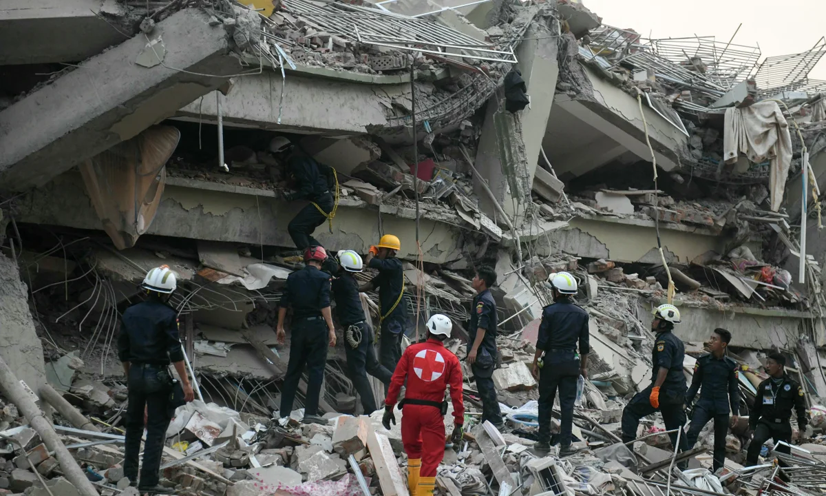 Myanmar Earthquake Death Toll Hits 3,600—Rescue Race Amid Aftershocks